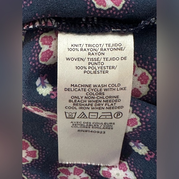 LOFT Multicolor Floral Knit Top - Picture 2 of 12